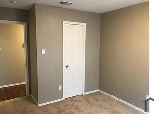 6512 Buckeye Dr, Rowlett, TX 75089