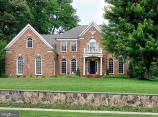 12888 Crouch Dr, Fairfax, VA 22030