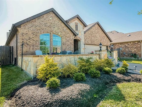 5th image of 3822 Keatings Lagoon Ct