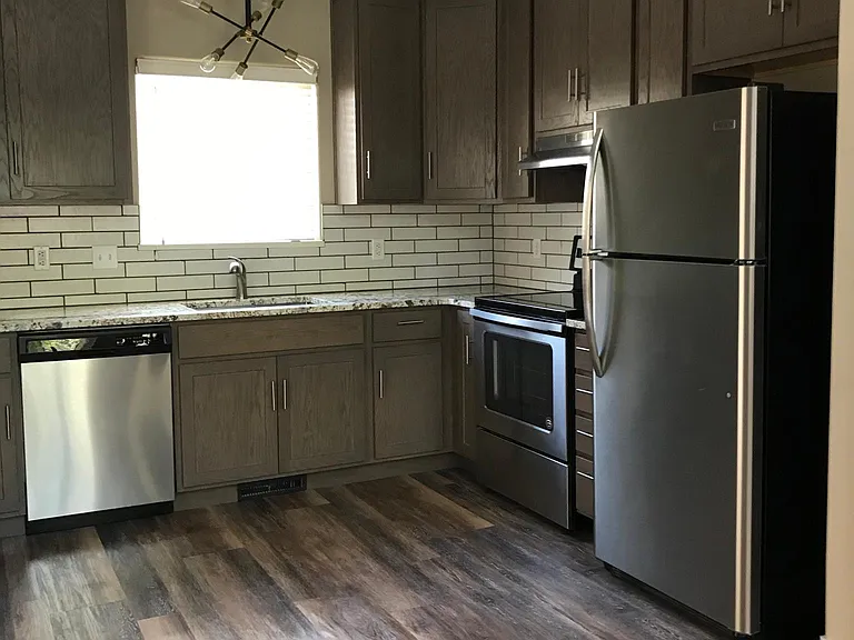 2945 Bunting Ave #5 — Photo 2