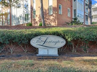 591 Lexington Club Ct APT 202, Memphis, TN 38117