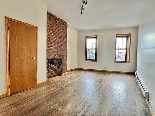 655 Bushwick Ave #3R Photo 1 655 Bushwick Ave #3R Photo 1