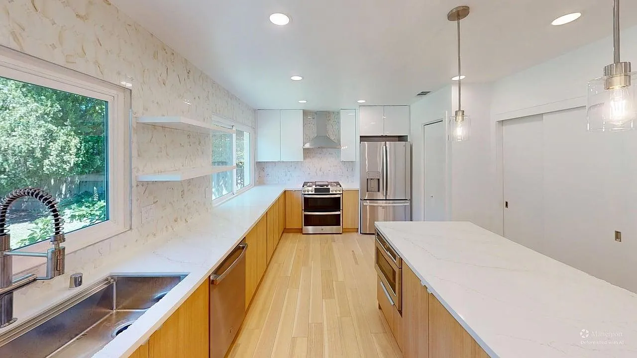 717 I Street - - — Photo 3