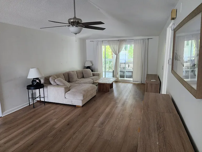 4 Sandpiper Ct — Photo 5