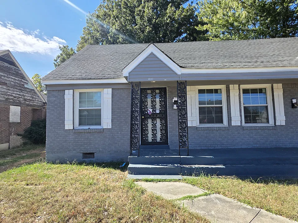 1359 Chadwick Cir