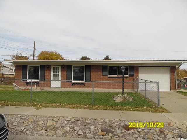 1st image of 3974 W Mooregate Ave