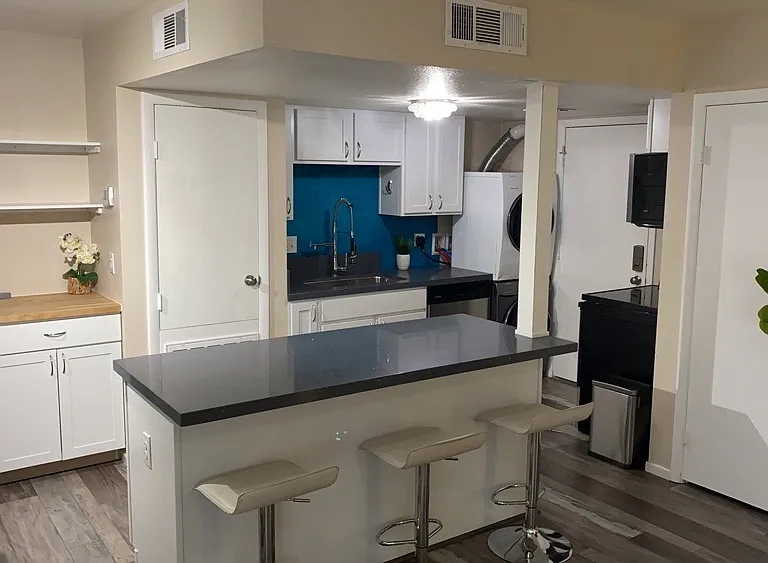 1401 Elizabeth Ave #2 — Photo 10