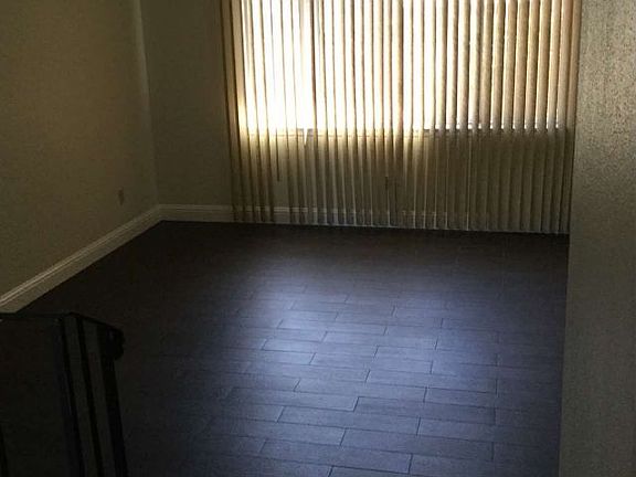 2nd image of 2884 Chauncy Cir