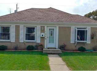 1319 Kingston Ave, Racine, WI 53402