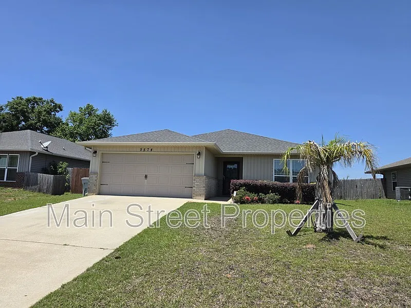 Building Photo - 5574 Peach Dr