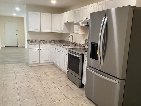 2nd image of 566 Commonwealth Ave #L101