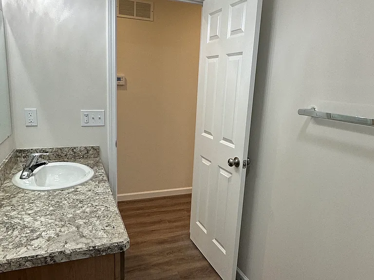 3017 Glenwood Ave #2 — Photo 14
