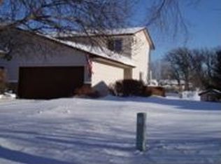 10985 Osage St NW, Coon Rapids, MN 55433