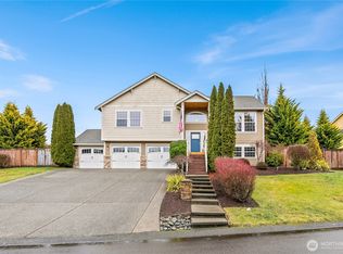 9711 Phillips Rd SE, Pt Orchard, WA 98367