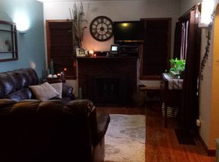 205 N Main St, New Sharon, IA 50207