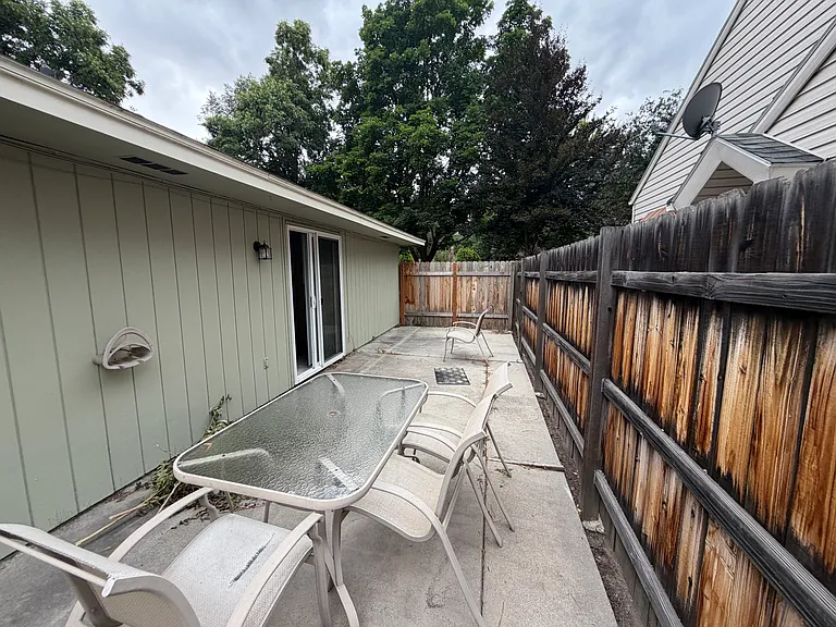 405 N Haines St — Photo 18