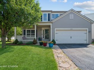 2600 Pecos Cir, Montgomery, IL 60538