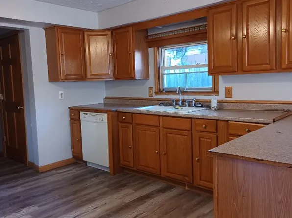 2339 Berdel Pl SE, Canton, OH 44707