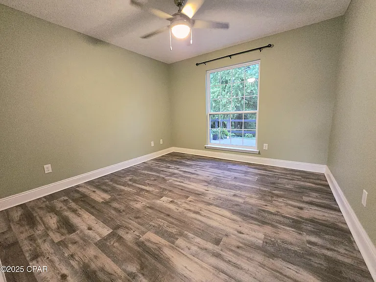 603 Diamonte Cir — Photo 15