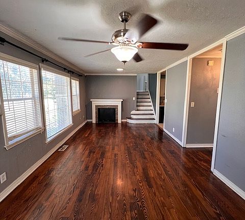 2nd image of 2604 NW 38th St