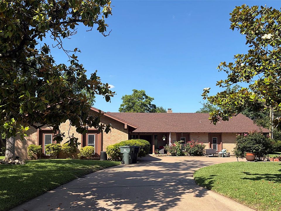 1st image of 4108 Briar Cliff Rd