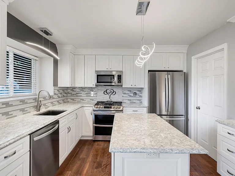 1203 Ashford Place Dr — Photo 6