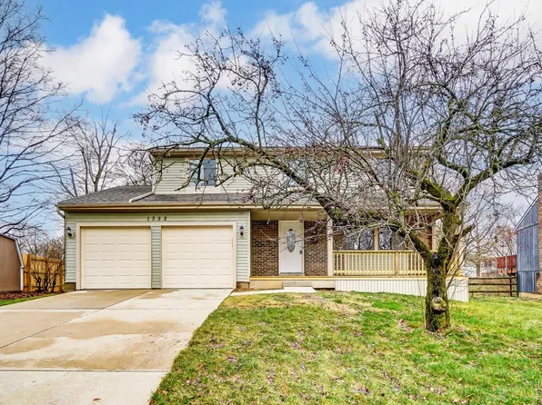 1352 Hartwood Dr, Cincinnati, OH 45240