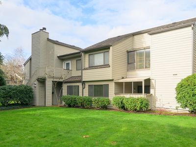 2062 Lake Isle Dr, Eugene, OR, 97401