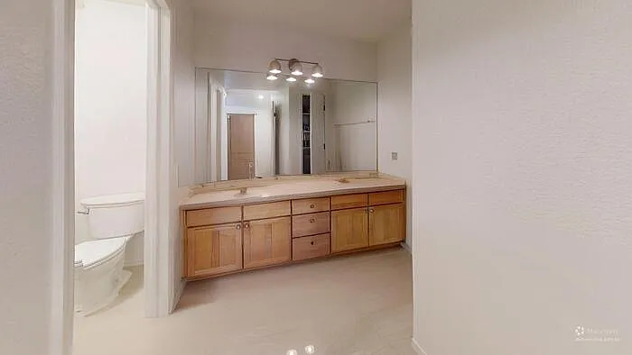 8200 E 8th Ave — Photo 10