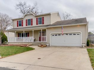 737 Spray Ave, Beachwood, NJ 08722