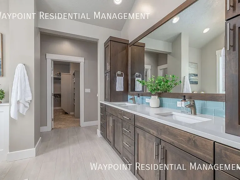 478 W Oak View Dr — Photo 23