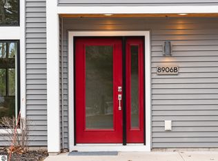8906B Manhattan N, Traverse City, MI