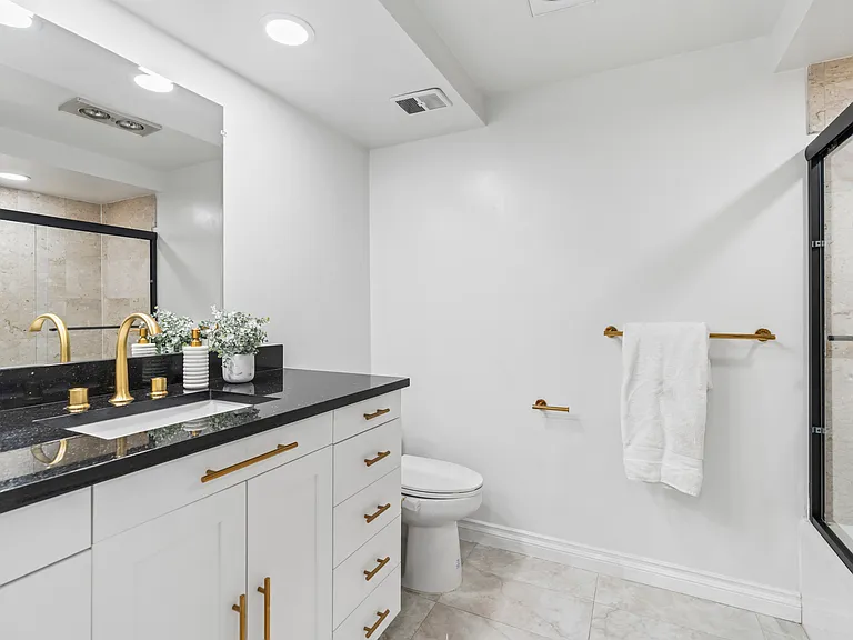 777 E South Temple St #15D — Photo 9
