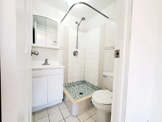 Rented by Home Court Real Estate LLC | media 17