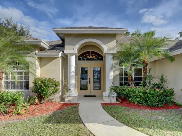 2485 SW Madiera Street, Port St Lucie, FL 34953