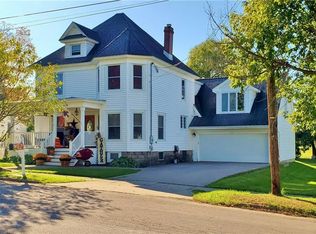 16 Merrick Ave, Manchester, NY 14504