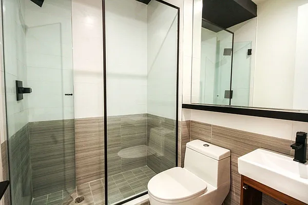 Rented by Brooklyn Group | media 25