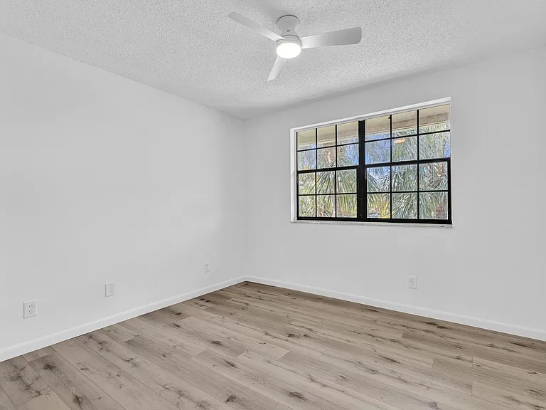 11225 W Atlantic Blvd #306 — Photo 46