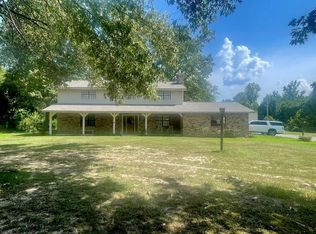 1245 Sweetgum Ln, Vicksburg, MS 39180
