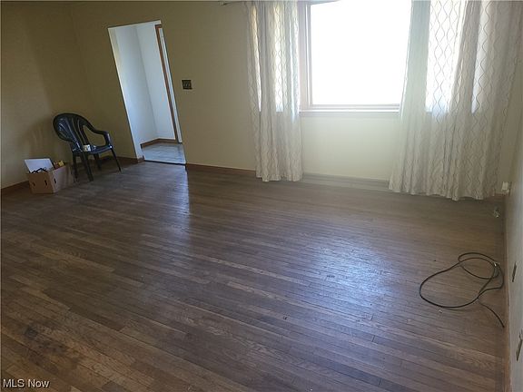 5th image of 119 Coroline Dr