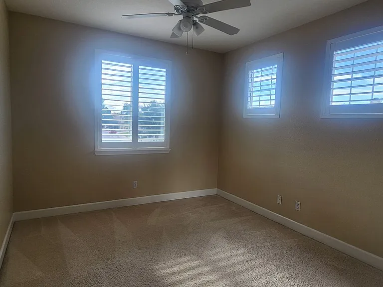 9736 Country Falls Ln — Photo 21