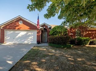 1609 Windcastle Dr, Mansfield, TX 76063