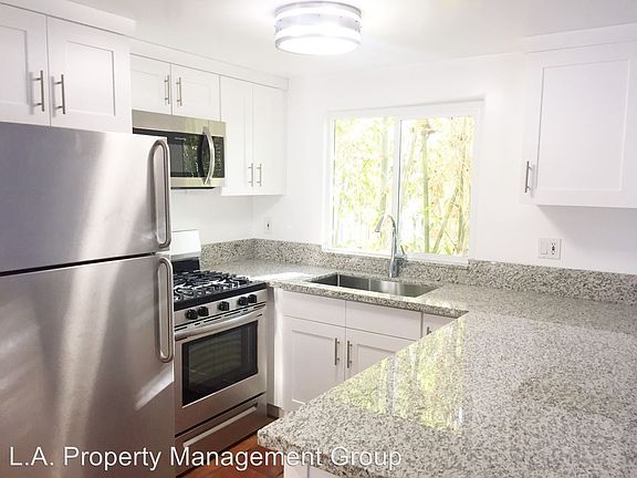 3rd image of 1764 1/2 Silver Lake Blvd