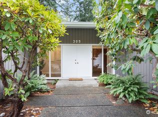 305 Bayside Rd, Bellingham, WA 98225