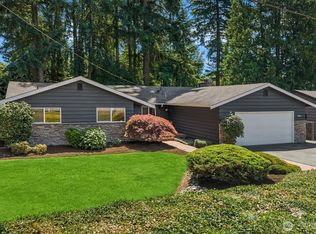7061 NE 137th Street, Kirkland, WA 98034