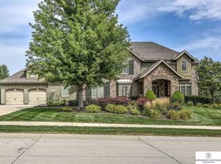 16540 Longbow Loop, Omaha, NE 68136