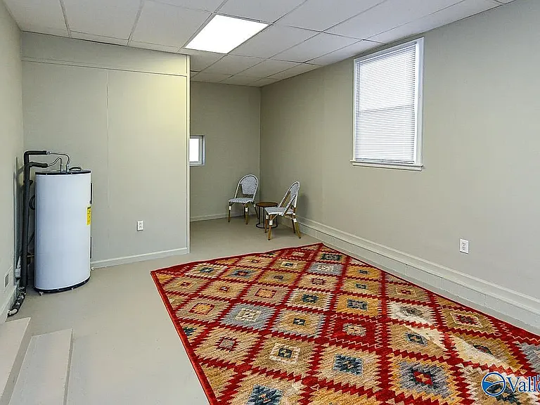 3606 Lakewood Rd NW — Photo 9