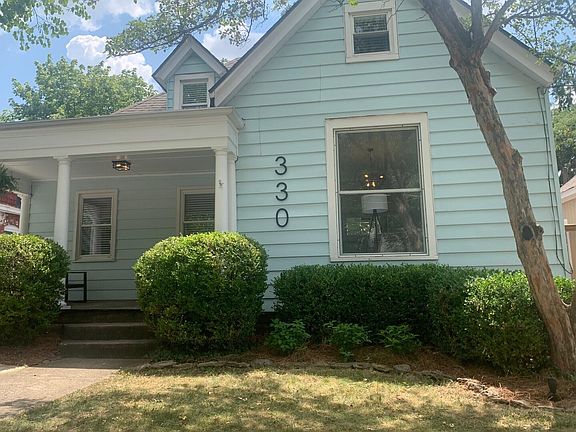 2nd image of 330 Park Ave