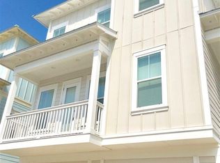 1432 Seaside Cir, Navarre, FL 32566