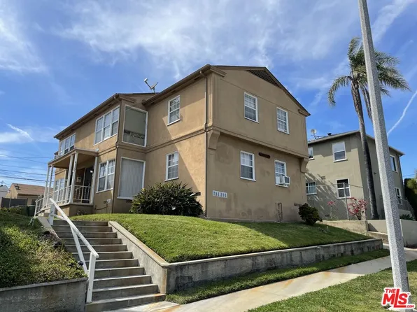 8253 Crenshaw Dr, Inglewood, CA 90305